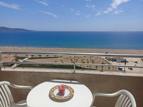 130-Apartamento con vistas al mar en Empuriabrava-Empurialola